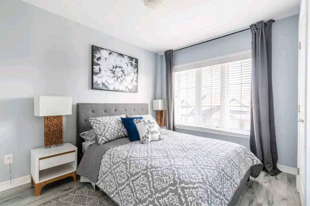 13 Waterview Drive