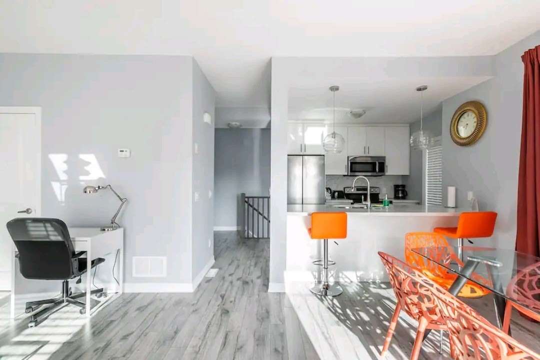 13 Waterview Drive