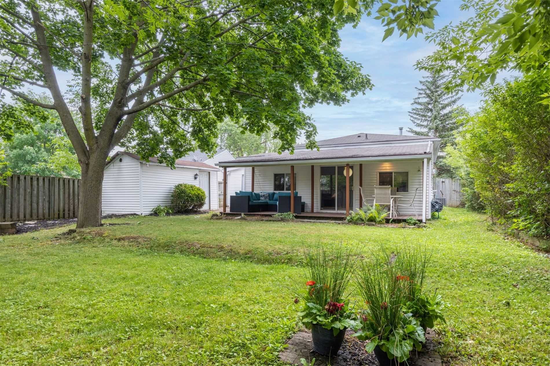 5 Dunvegan Rd