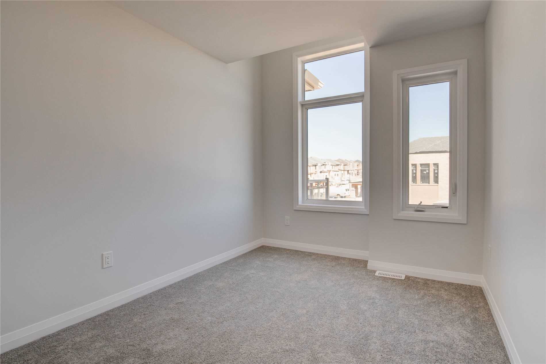 914 Sobeski Ave