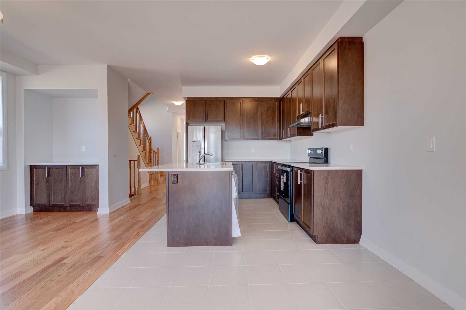 914 Sobeski Ave