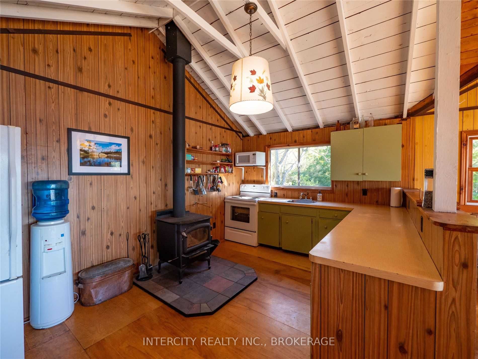 14960 Georgian Bay Shore