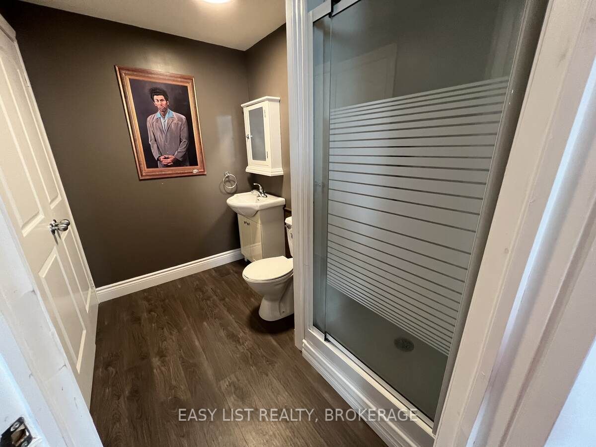 17 Sunset Dr