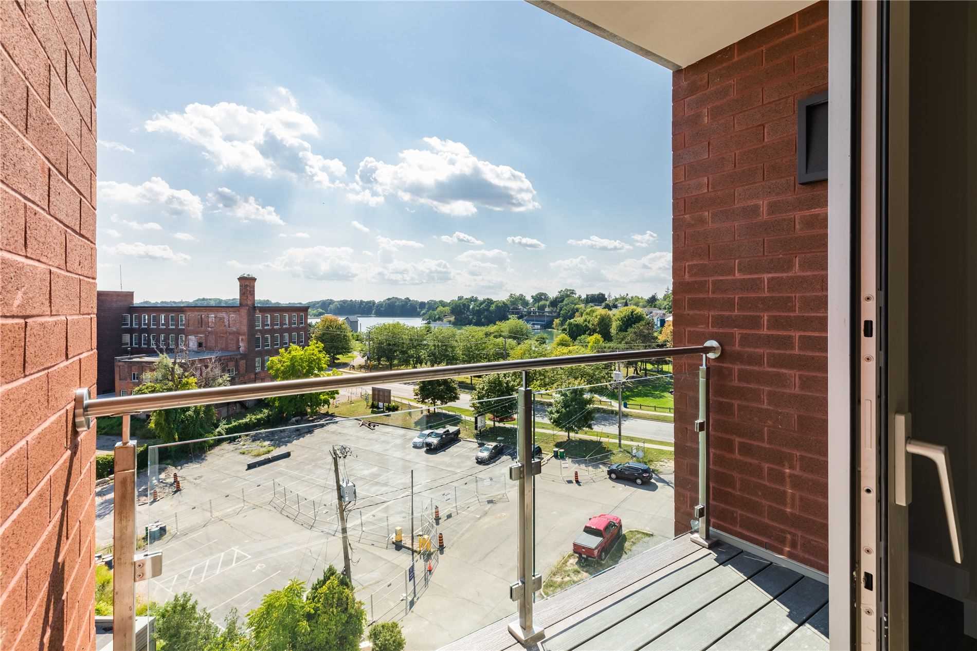 57 Lakeport Rd, #506