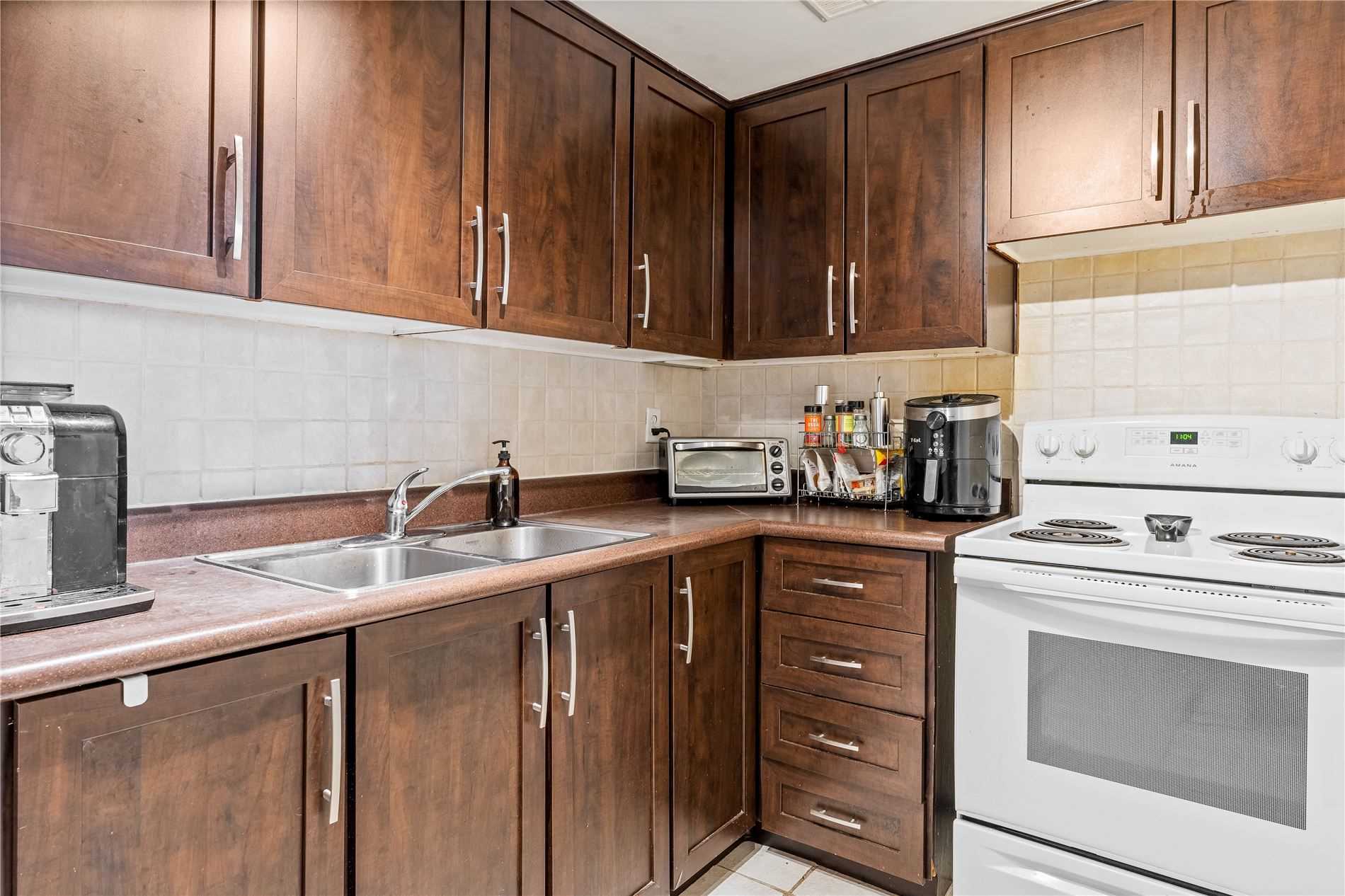 Listing X5795160 - Large Photo # 7