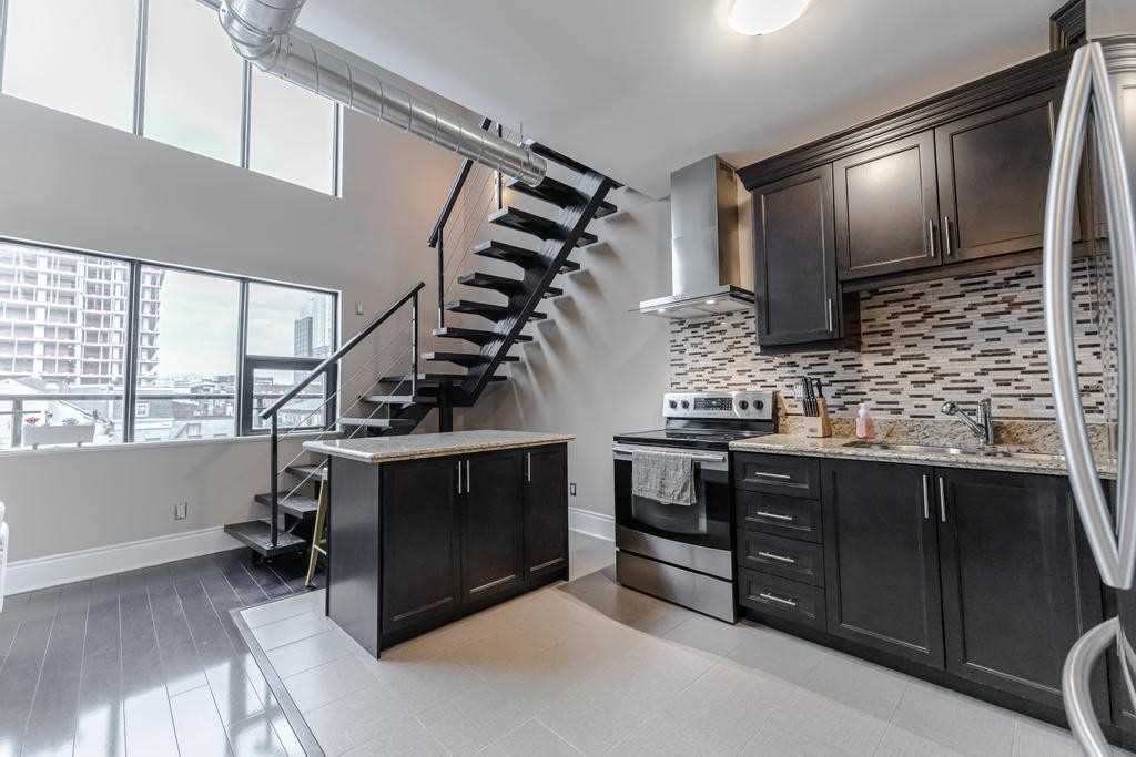 80 King William St, #402