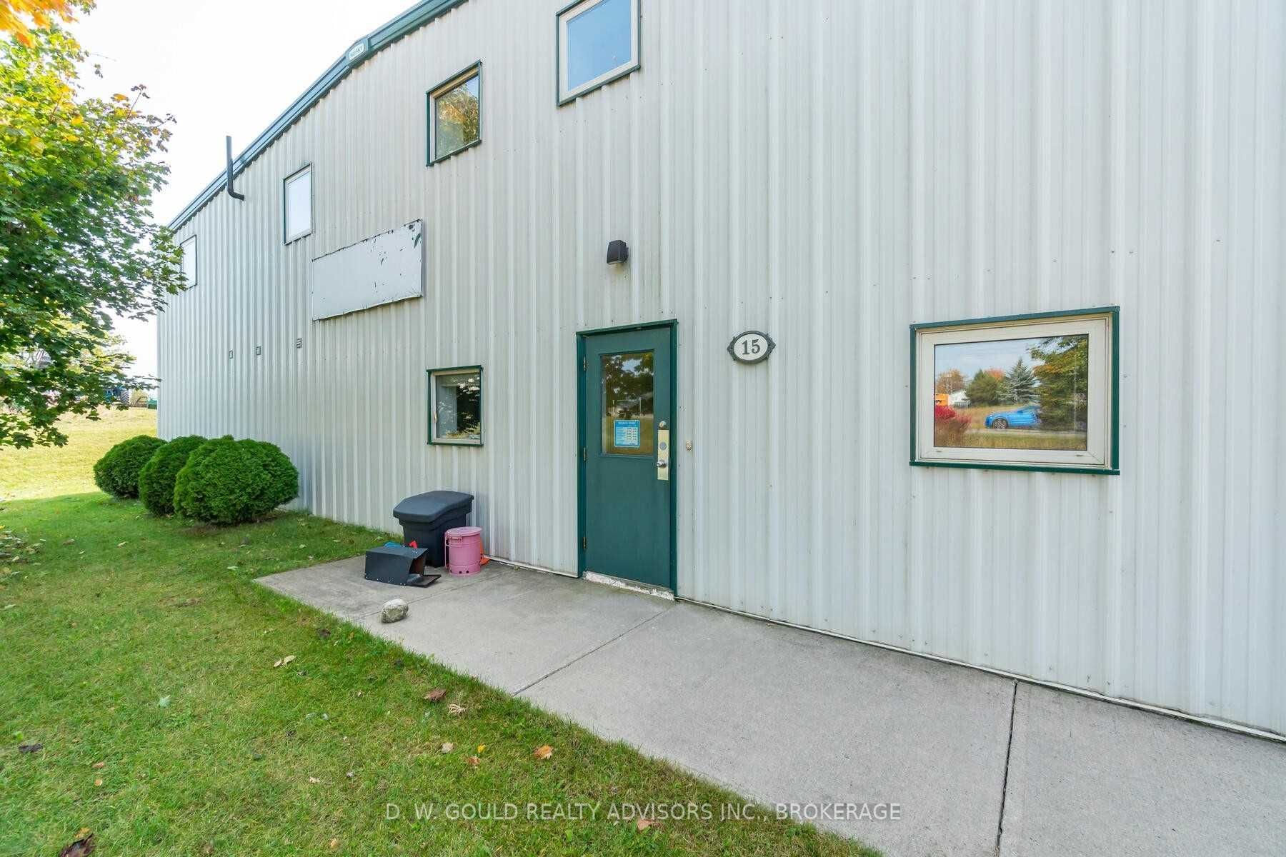 11&15 French Dr