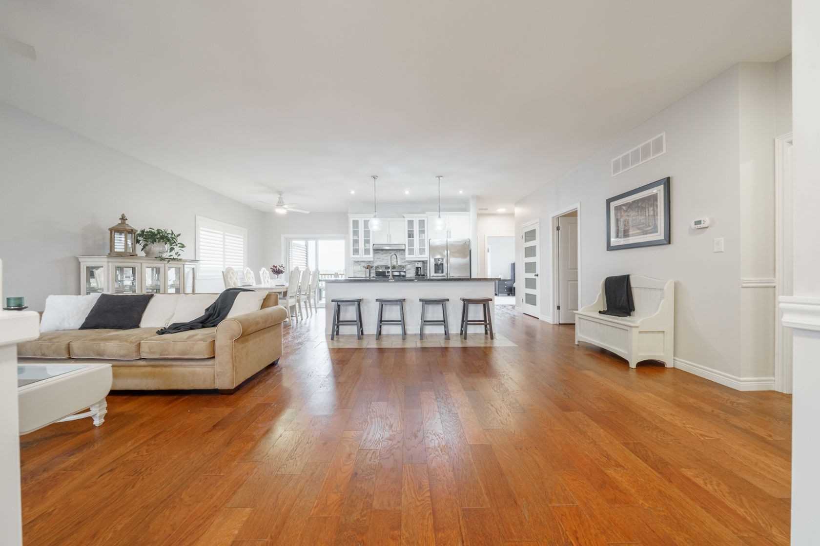 Listing X5800625 - Large Photo # 2