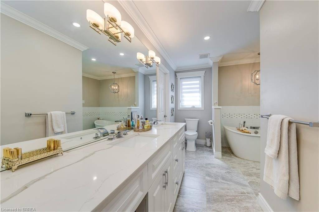 206 Fiddlers Green Road