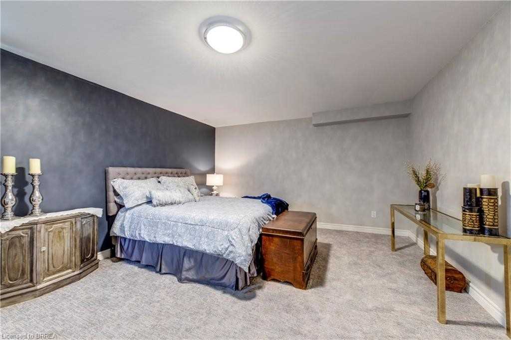 206 Fiddlers Green Road