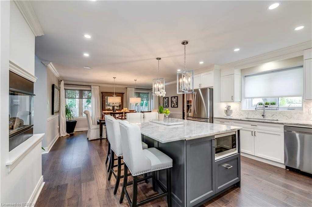 206 Fiddlers Green Road