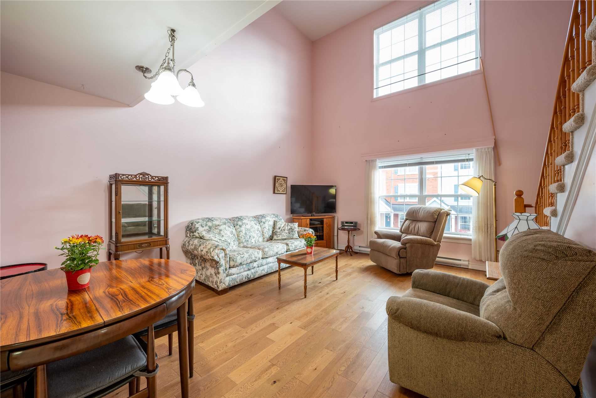 Listing X5802991 - Large Photo # 3