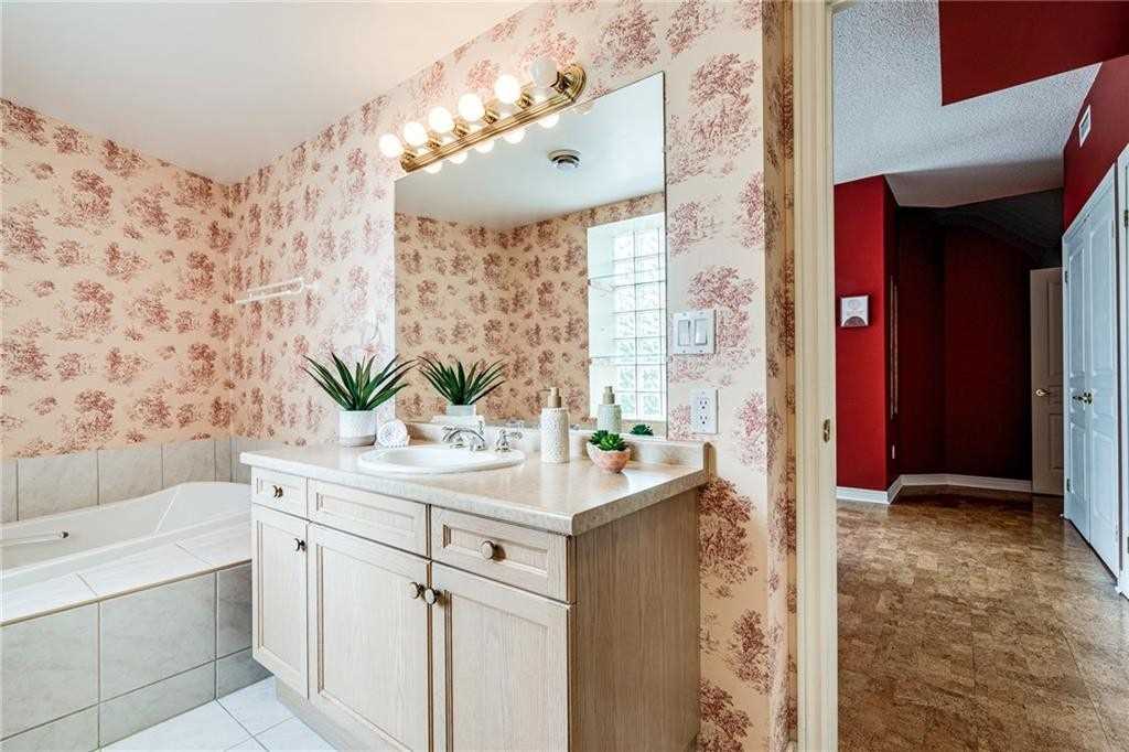 77 Governors Road, #509