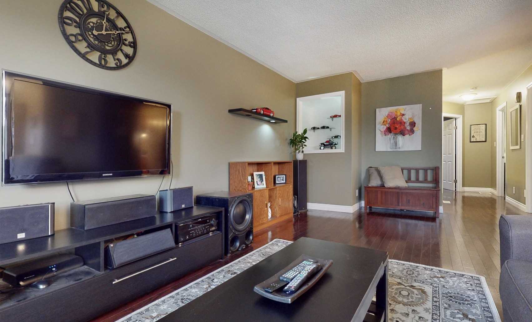 Listing X5804123 - Large Photo # 6