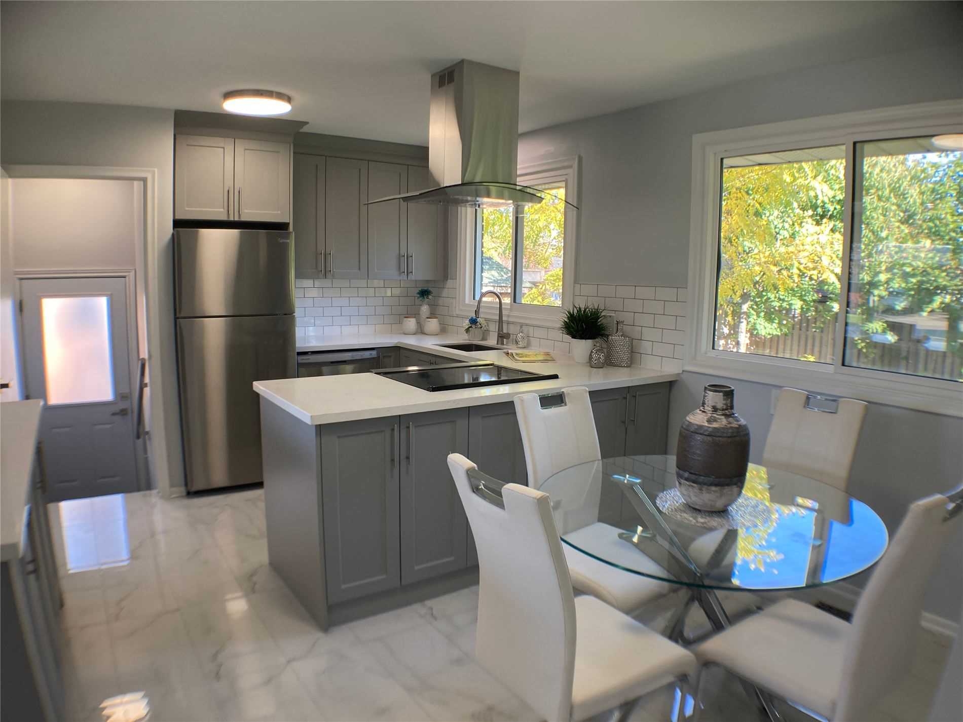 89 Greeningdon Drive