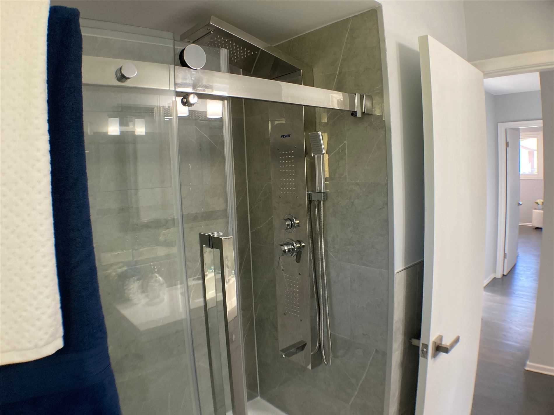 89 Greeningdon Drive