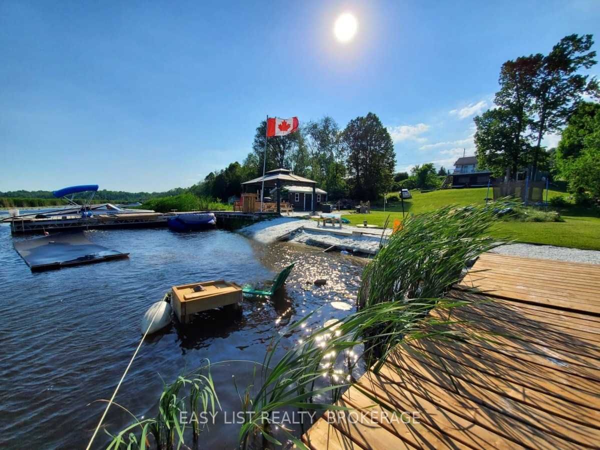 Listing X5807122 - Large Photo # 1