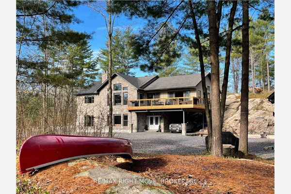 1104 Deerfly Dr, Gravenhurst