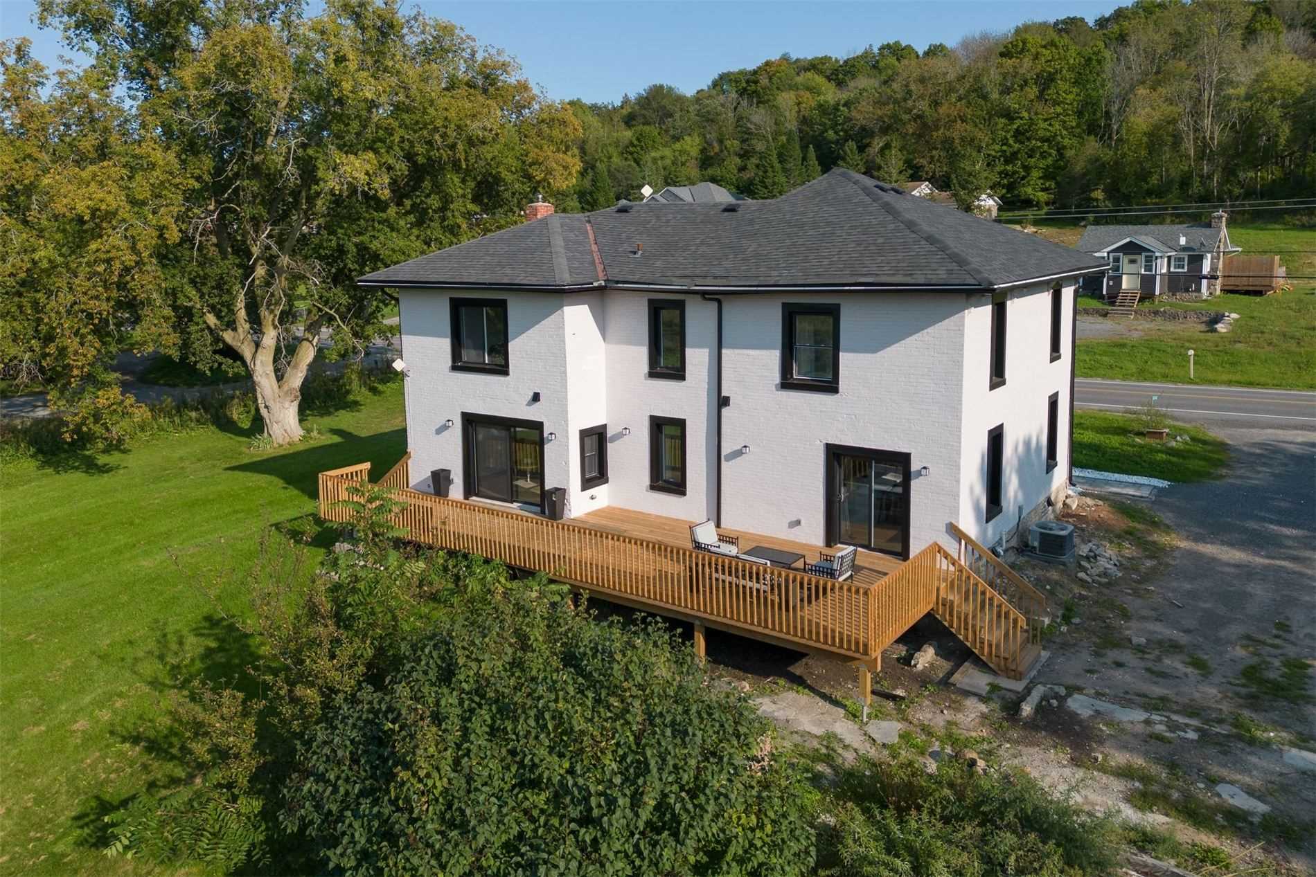 2242 County Road 3 Road