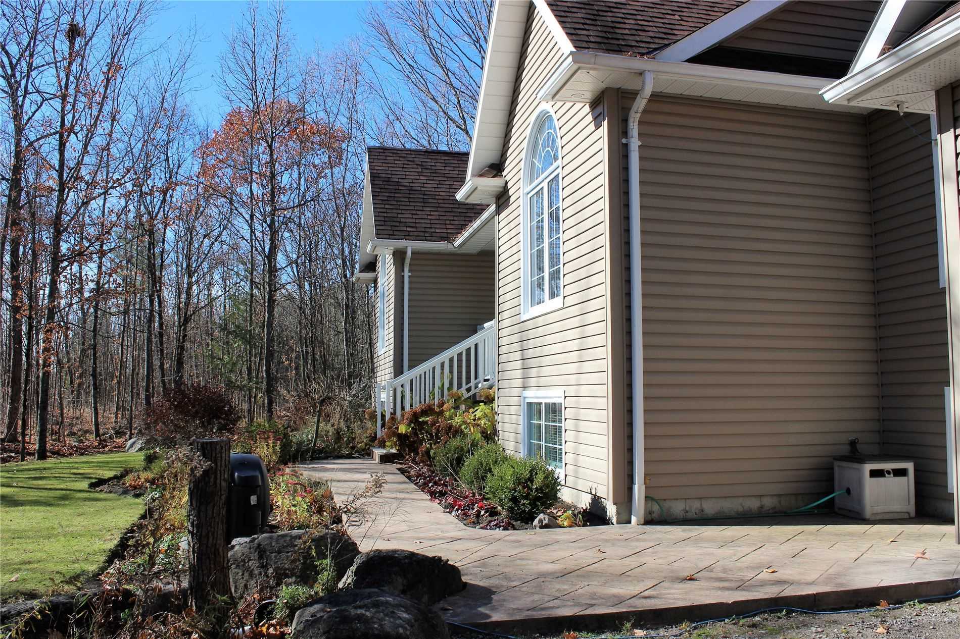 3286 Kawartha Park Road