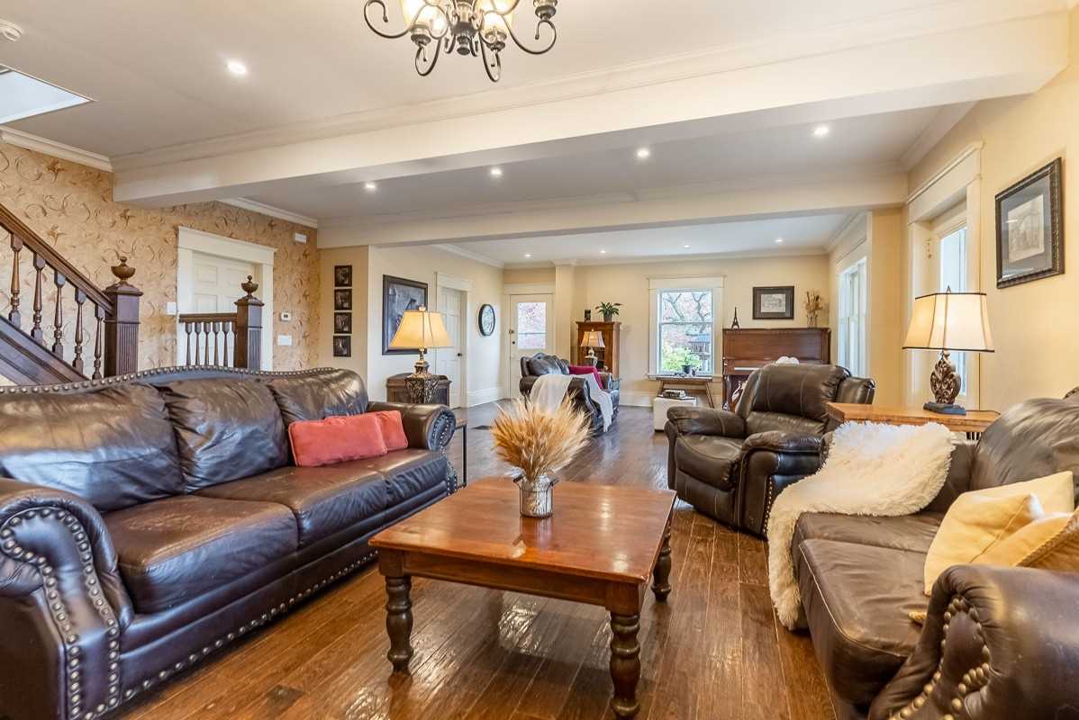 119 Tutela Heights Road