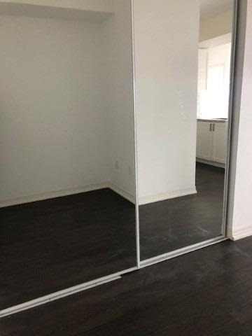 560 North Service Rd, #407