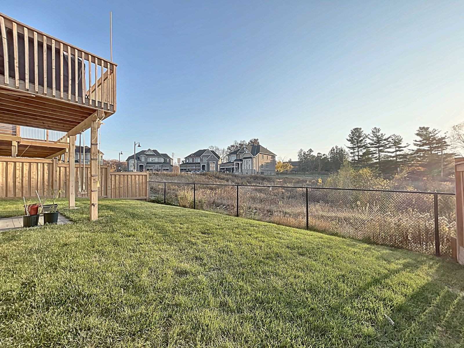 56 Golden Hawk Dr