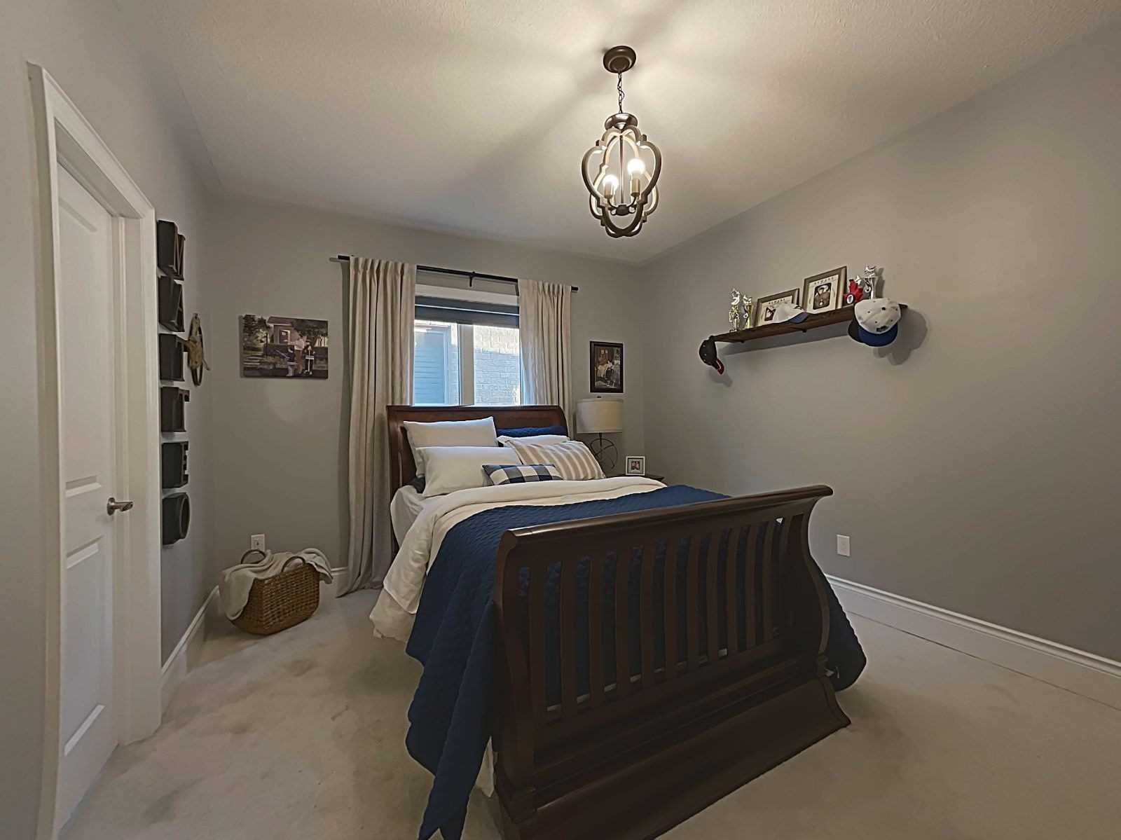 56 Golden Hawk Dr