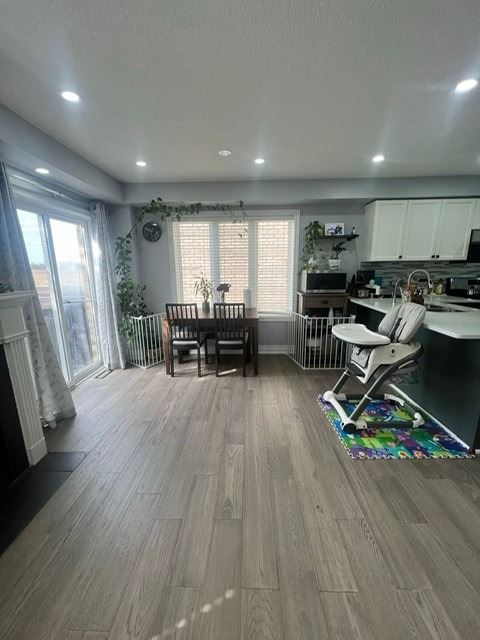 97 Periwinkle Dr