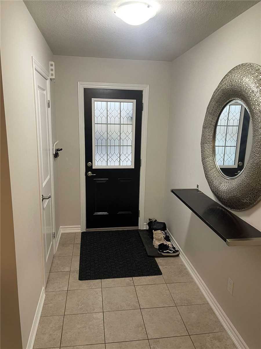 Listing X5819136 - Large Photo # 2