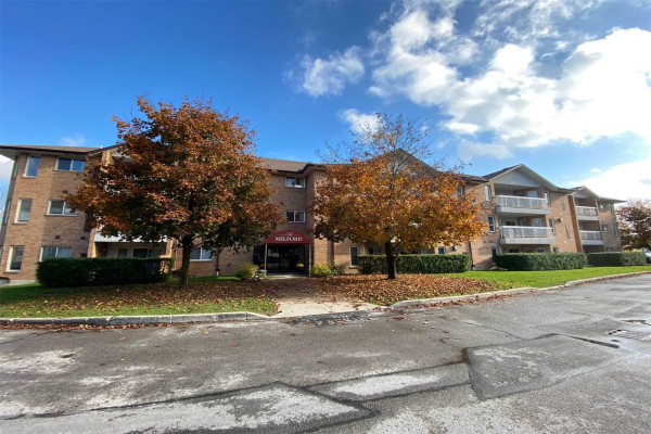 8 Talbot St, Prince Edward County