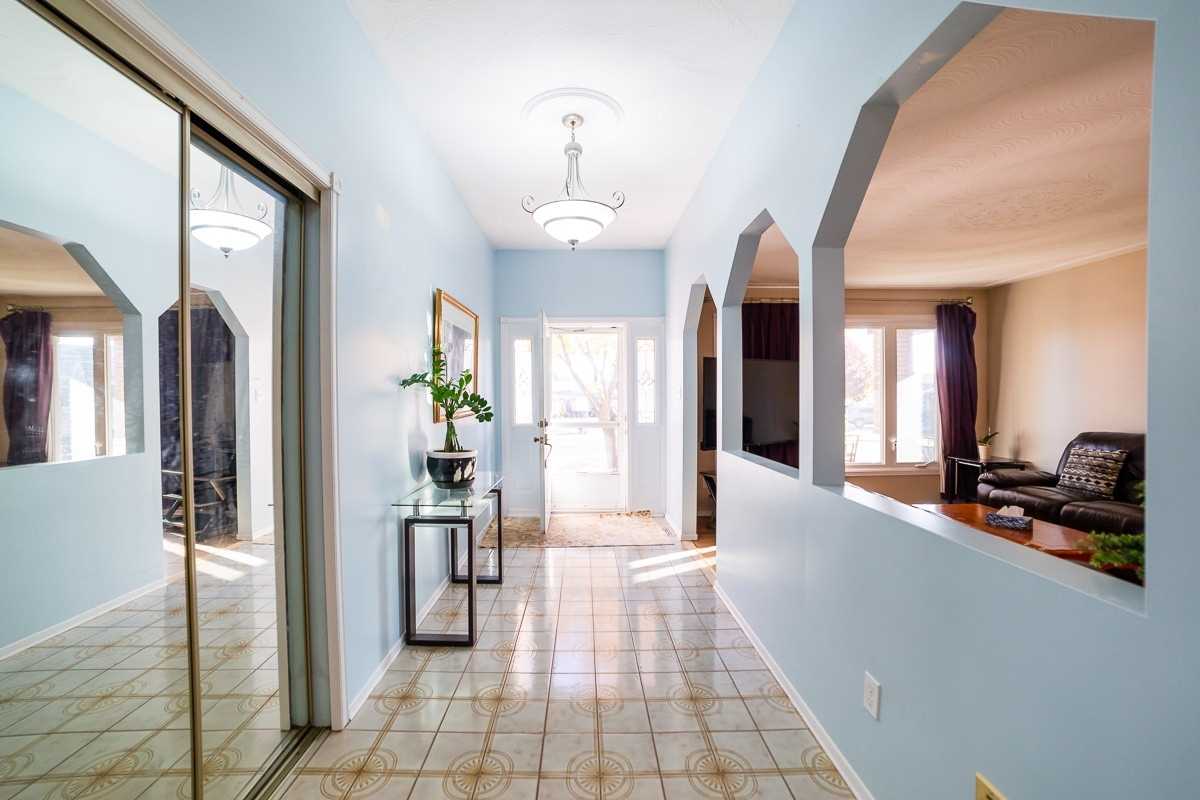 Listing X5821468 - Large Photo # 4