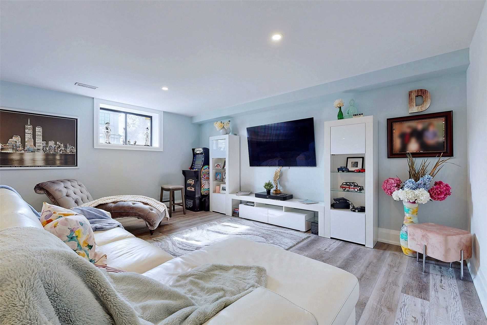 2341 Terravita Dr
