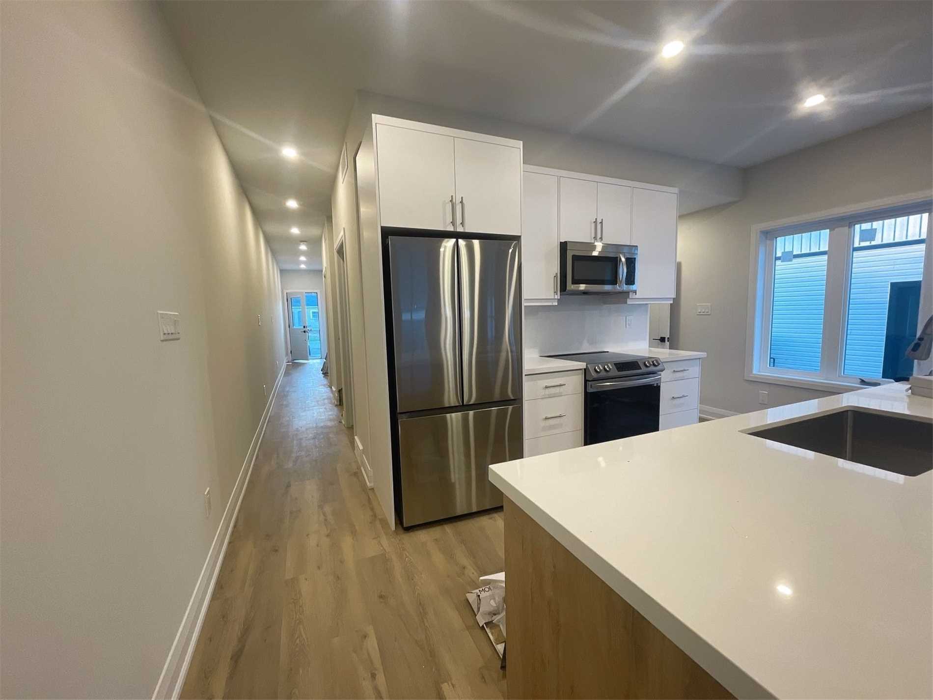 13 Valley Rd, #3-Upper