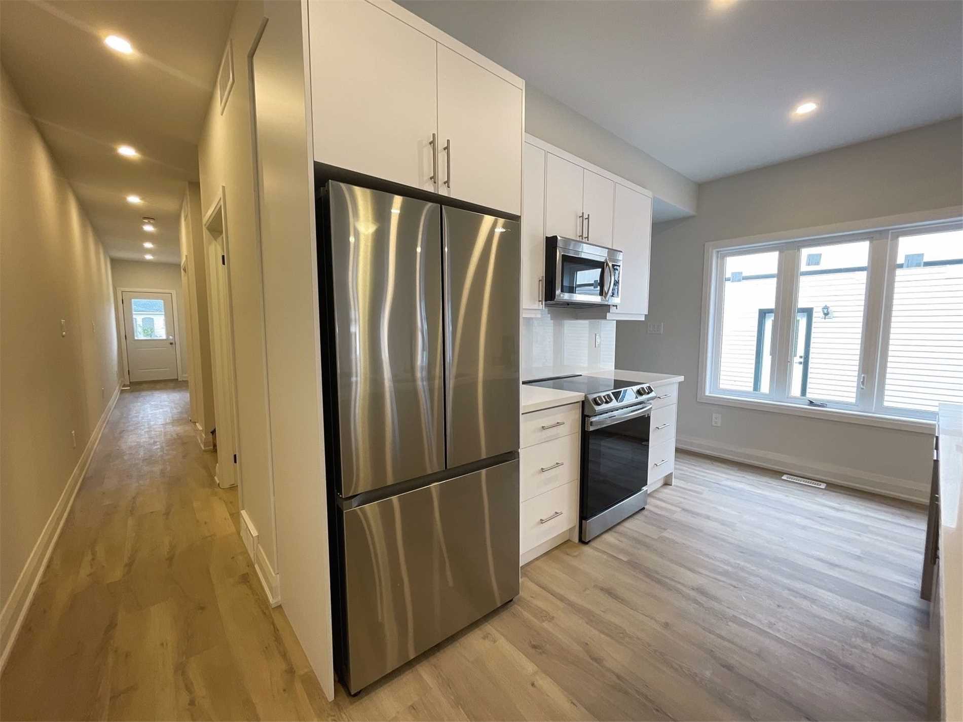 13 Valley Rd, #3-Upper