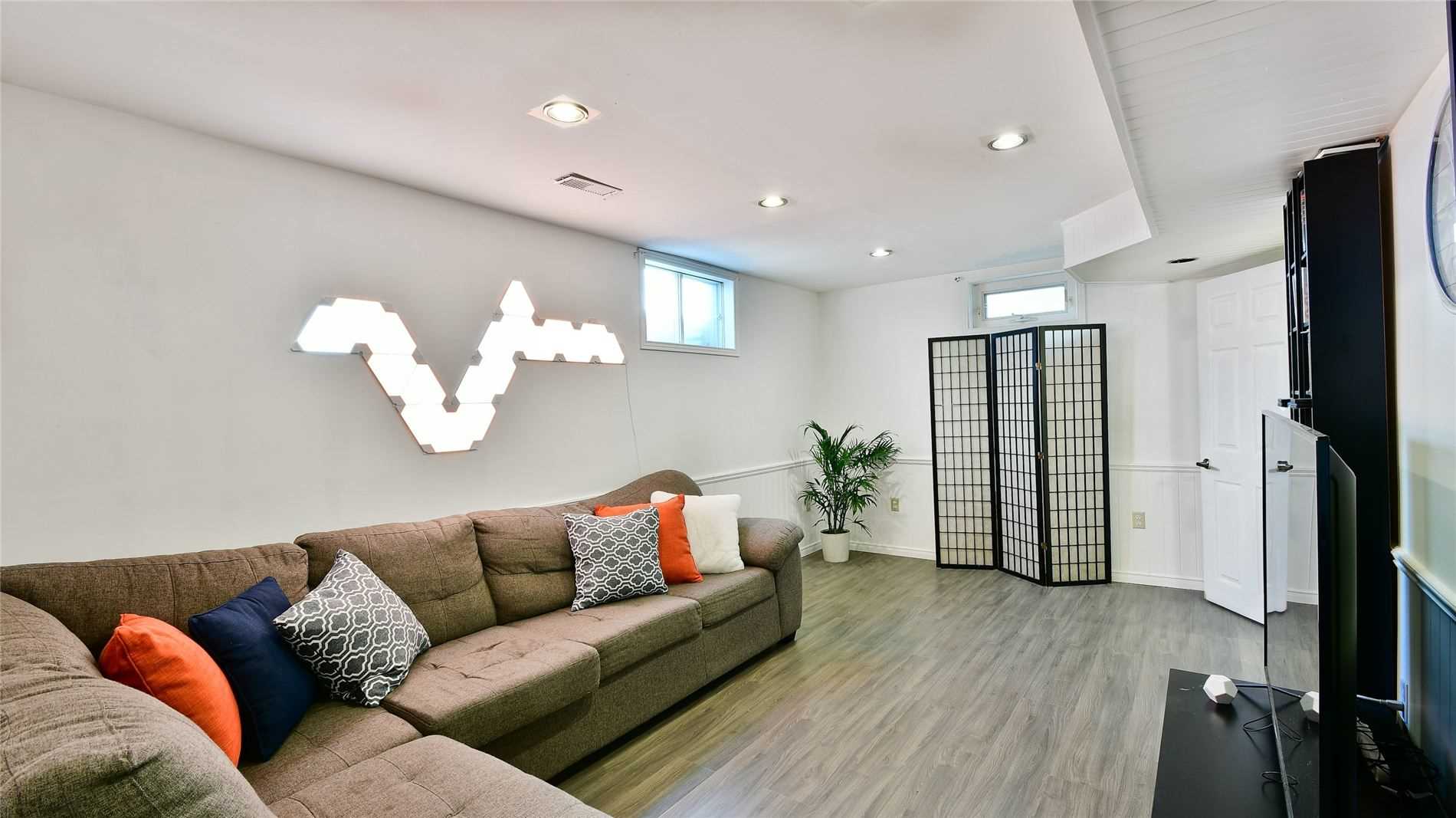 480 Bellevue St