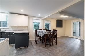 8 Cedar Court