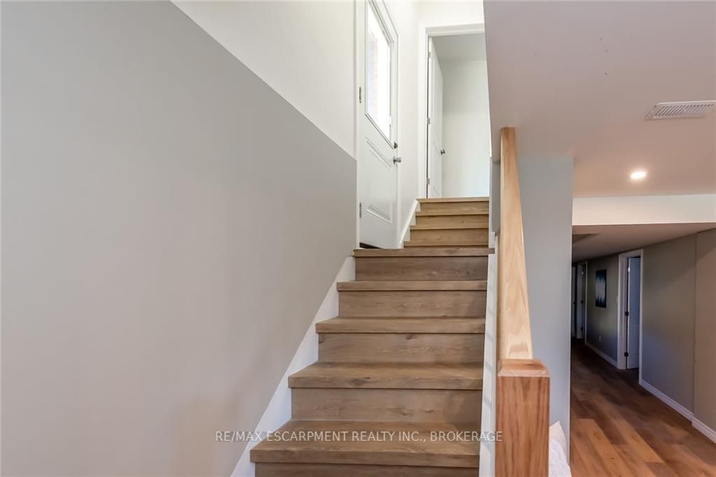 Listing X5825884 - Large Photo # 29