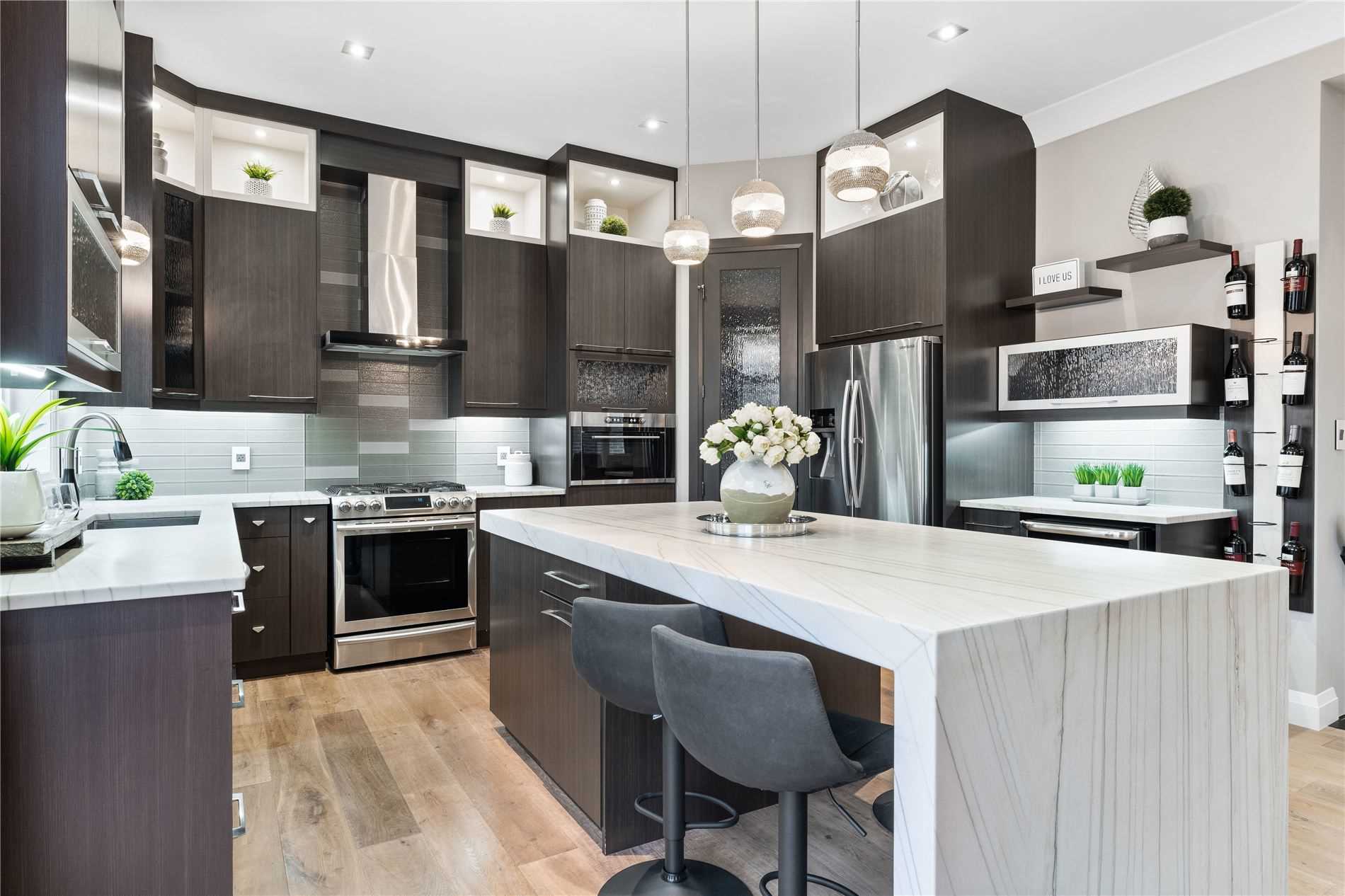 56 Valleyscape Drive