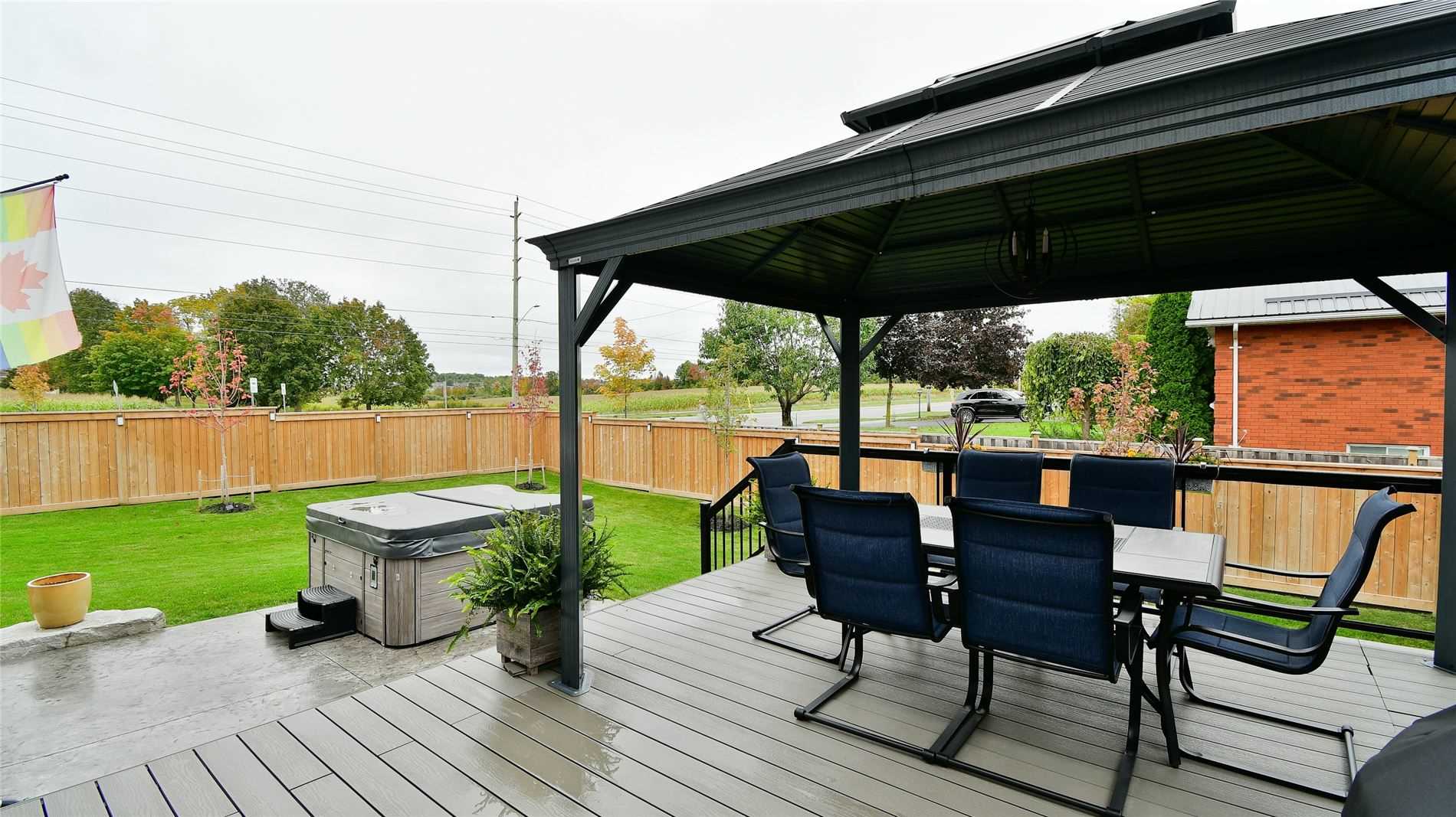 101 Chandler Cres