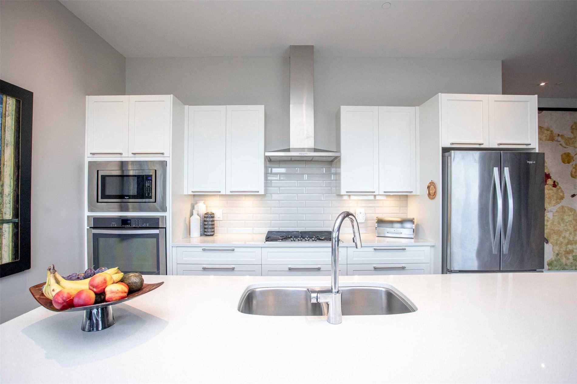 1705 Fiddlehead Place, #208
