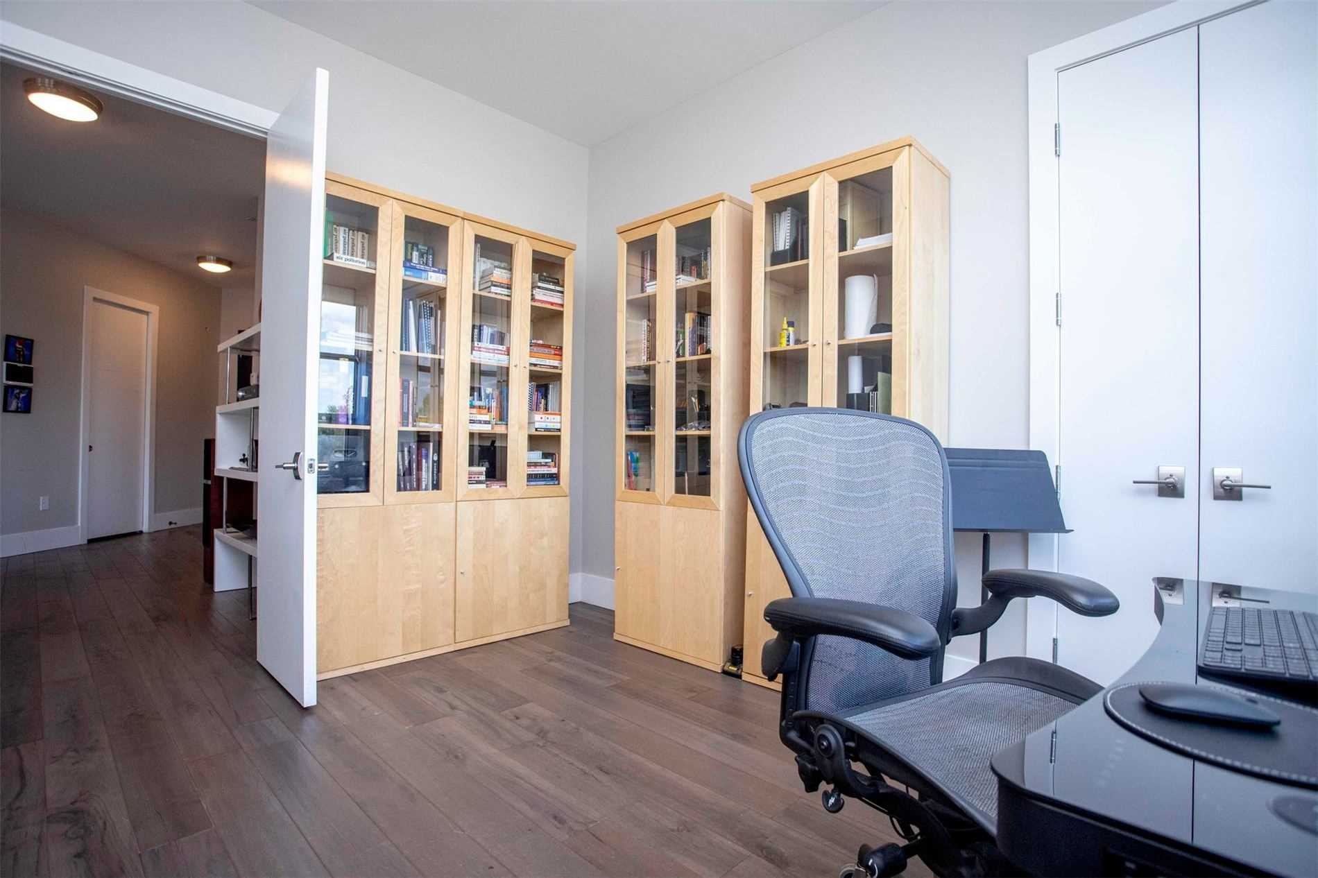 1705 Fiddlehead Place, #208