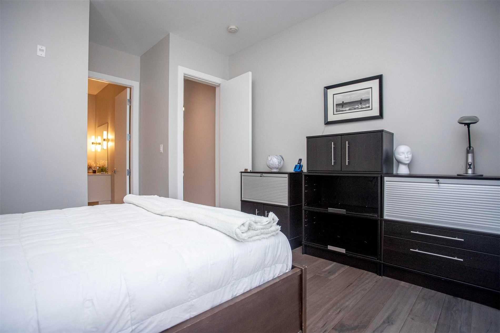 1705 Fiddlehead Place, #208