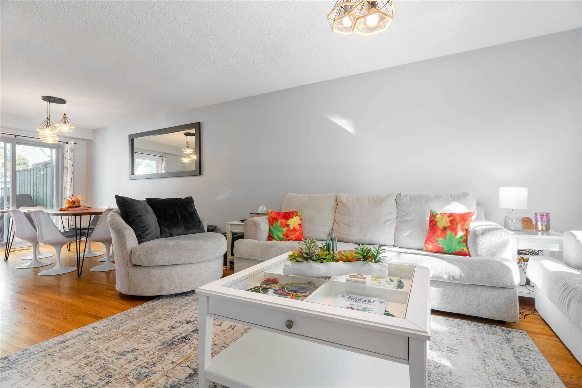 Listing X5830807 - Large Photo # 4