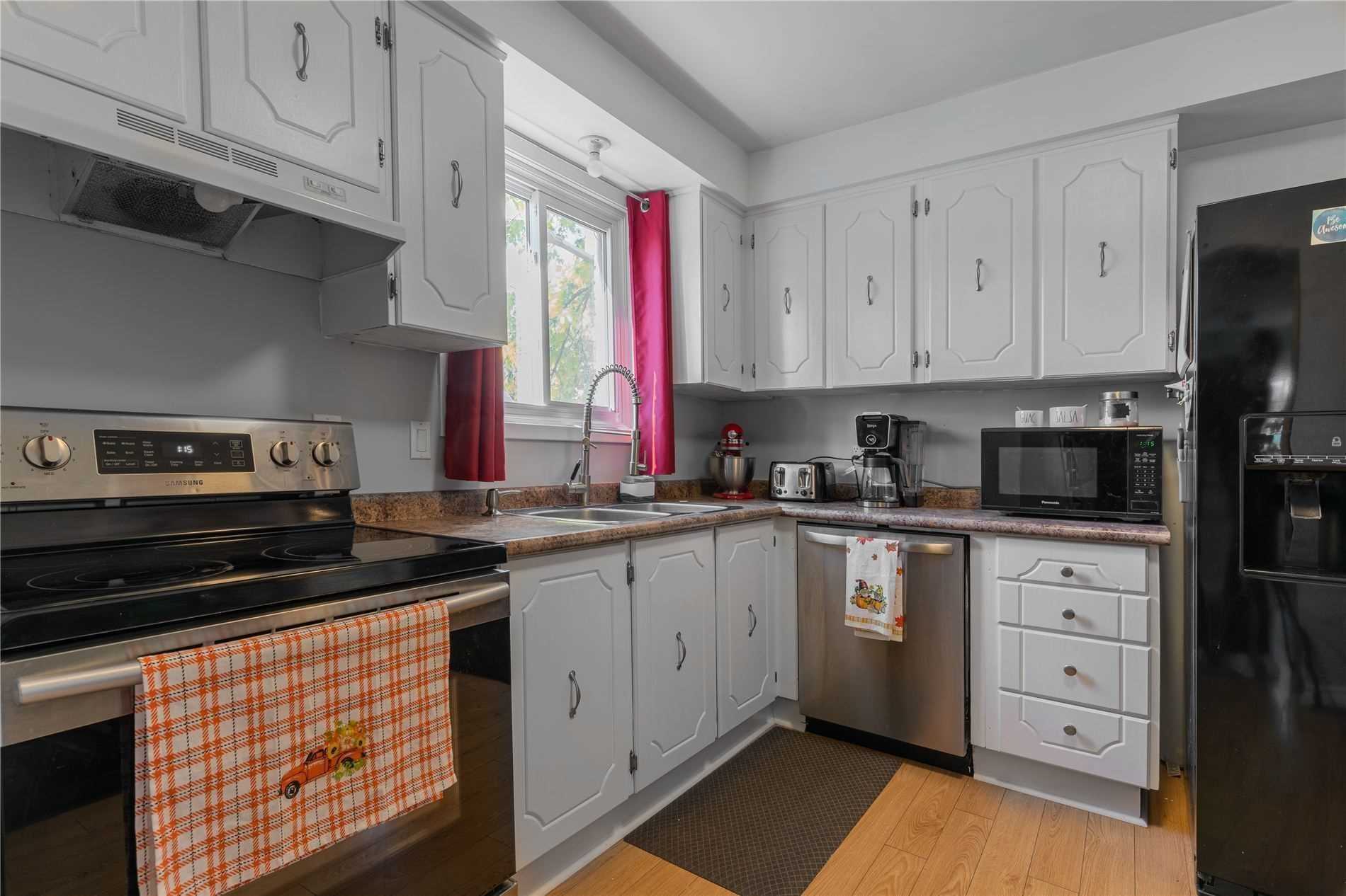 Listing X5830807 - Large Photo # 7