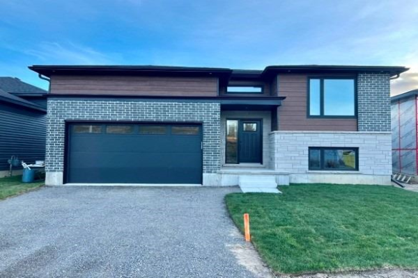 28 Schmidt Way, Quinte West