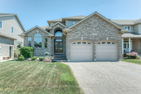 544 Lakeview Dr, Woodstock