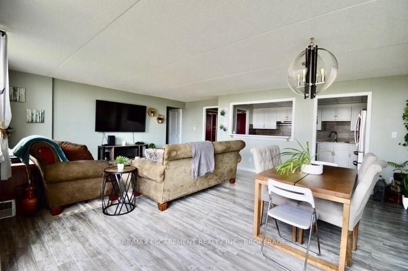 Listing X5833612 - Large Photo # 12