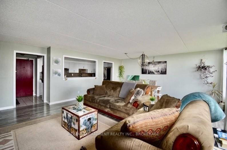 Listing X5833612 - Large Photo # 8