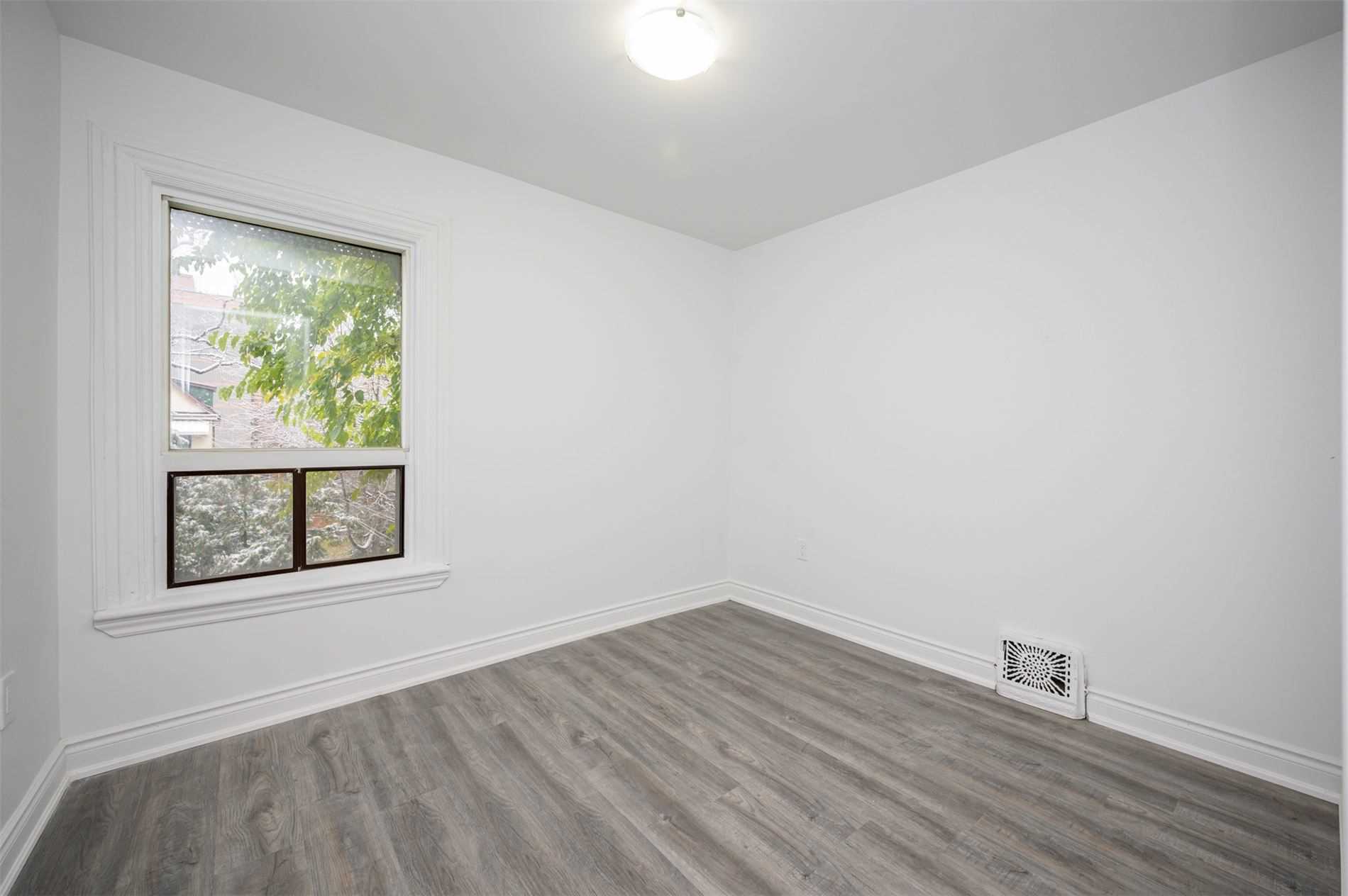 Listing X5834315 - Large Photo # 15